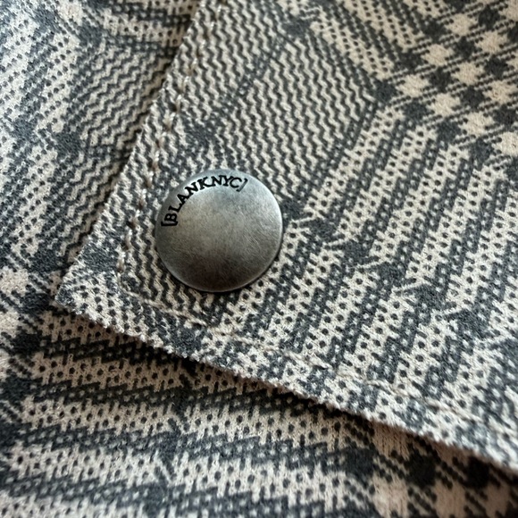 Blank NYC Grey and Cream Glen Plaid Women's Moto Jacket - Small - Like New! - Picture 6 of 10
